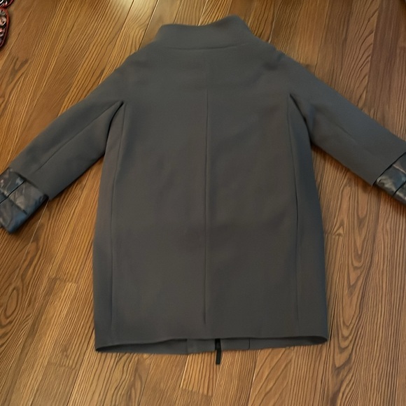 Amazing 2 Coats in One Like New slate gray Nikki Jones size M Coat Set - Picture 11 of 11